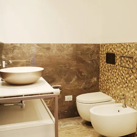 Porta Nuova Bed and Breakfast 4*